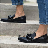 Emílie - Loafers with Tie Detail