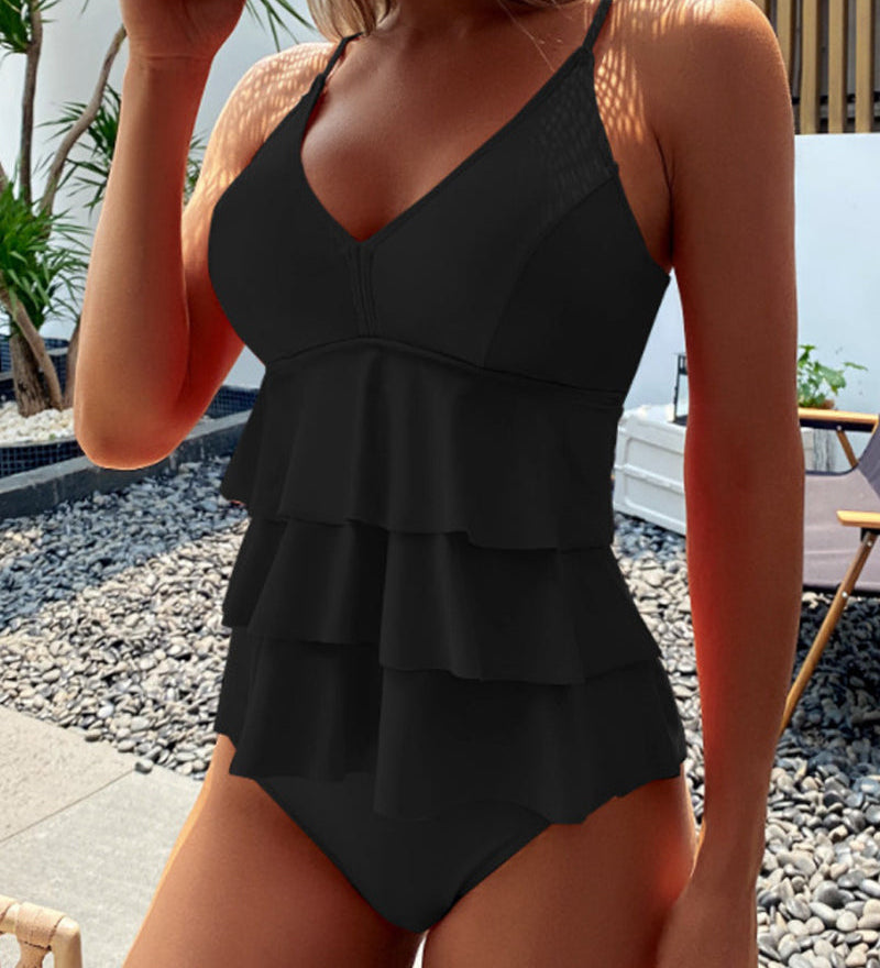 Líza - Striking swimsuit with elegant ruffles