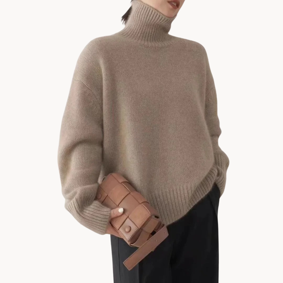 Kristýna | Women's Luxury Loose-Fit Turtleneck