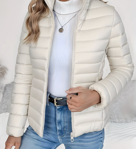 Klára – Stylish Lightweight Jacket for Everyday Elegance