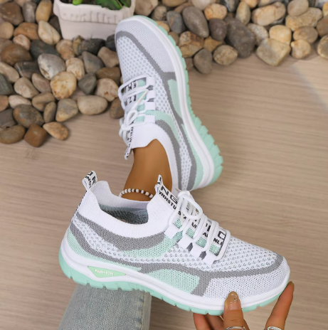 Nikola – Lehké komfortní sneakers pro aktivní dny bez únavy